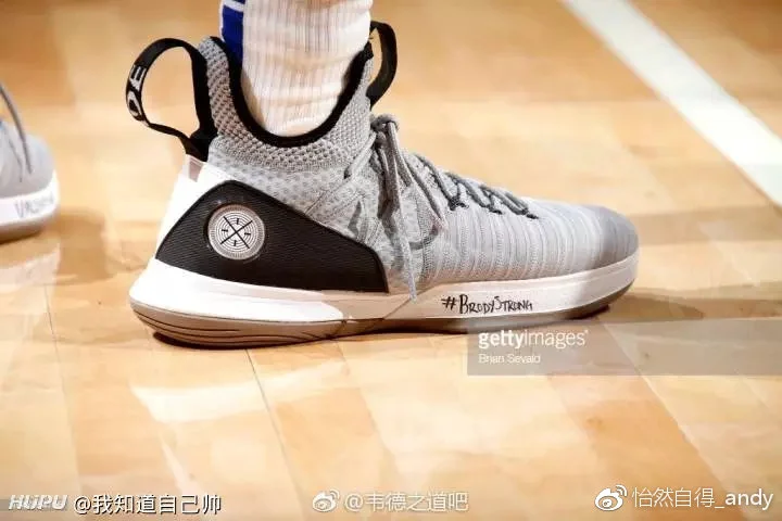 刻苦训练篮球时如何避免受伤的建议_0